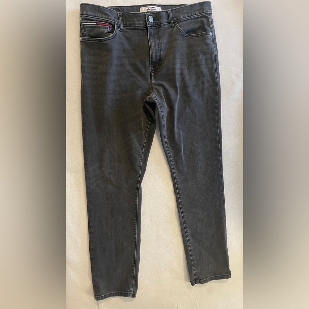 Tommy Jeans | Tommy Hilfiger Vintage 90’s Straight Men’s Jeans | Black | 36 X 32